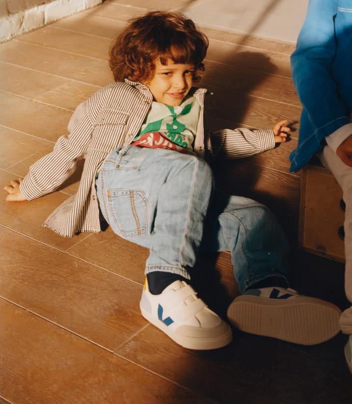 40N6309Veja v-12 kromsuz deri beyaz multico