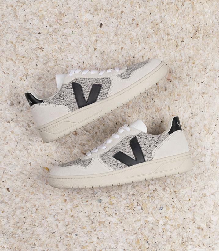40N667Veja v-10 flanel kar siyahı