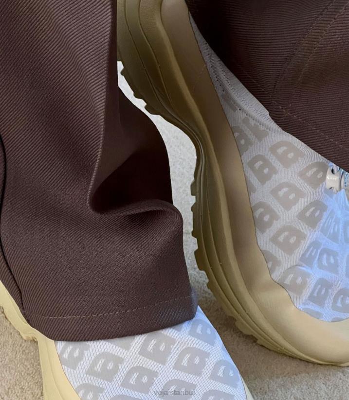 40N6295Veja X amelie pichard beyaz